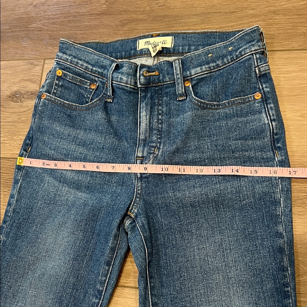 Madewell Mid-Rise Kick Out Jeans Frayed Cuffs Size 25 Waist Flare Cropped - Picture 6 of 14